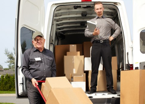 West Wickham street access and parking considerations for removals