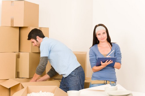 Preparation checklist for a moving van service in West Wickham