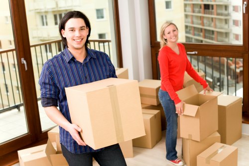 Local van transport for flats and homes around West Wickham